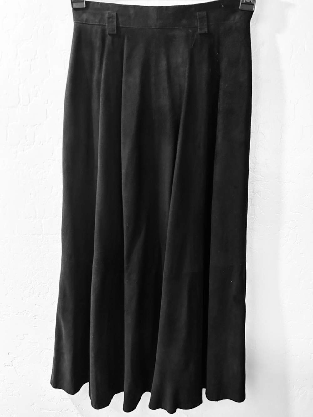 Ann Tjian Vintage Black Suede Button-Front Flare Maxi Skirt - Picture 3 of 5
